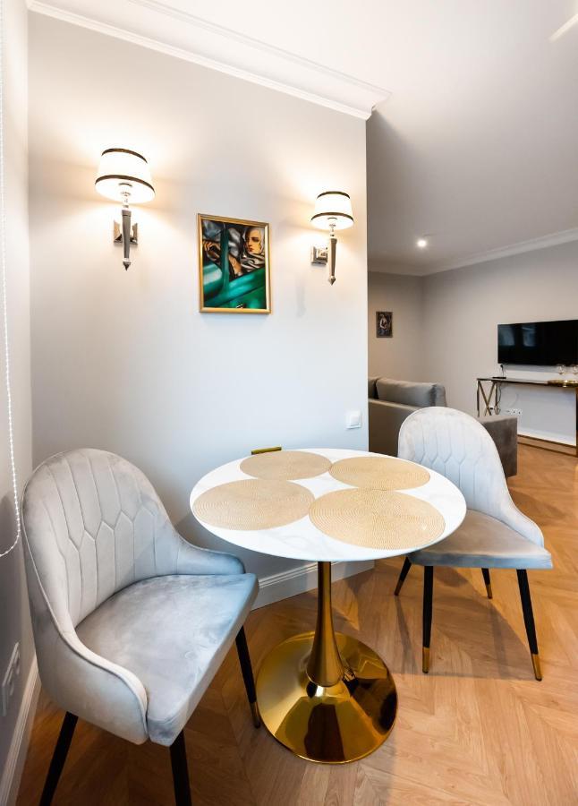 Stara Praga Superior Apartment ワルシャワ エクステリア 写真